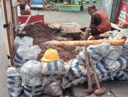 Proyek Pipa PDAM di Pasar Minggu Tak Pasang Papan Proyek, Publik Pertanyakan Pagu Anggaran
