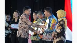 Malam Apresiasi Pemda Berprestasi 2026, Menko Polkam: Persaingan Harus Dijaga untuk Kemajuan
